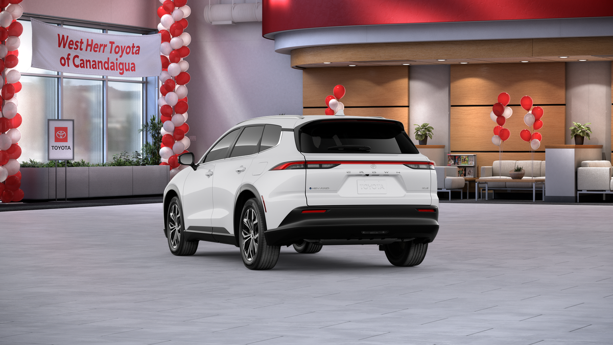 New 2026 Oxygen White Toyota XLE image 7