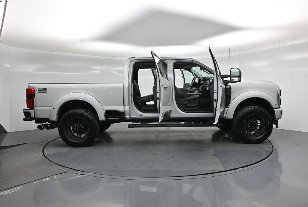 New 2026 Avalanche Ford Lariat image 4