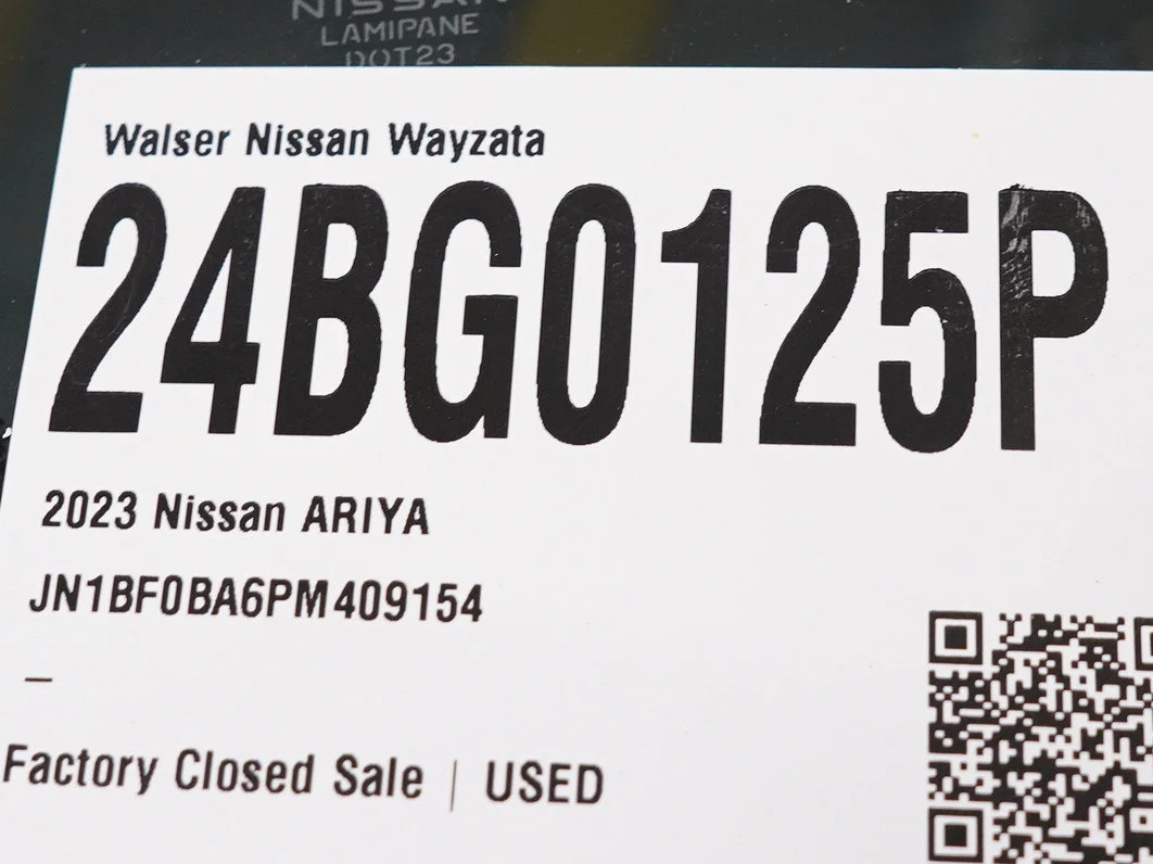 Used 2023 Northern Lights Metallic Nissan PREMIERE image 33