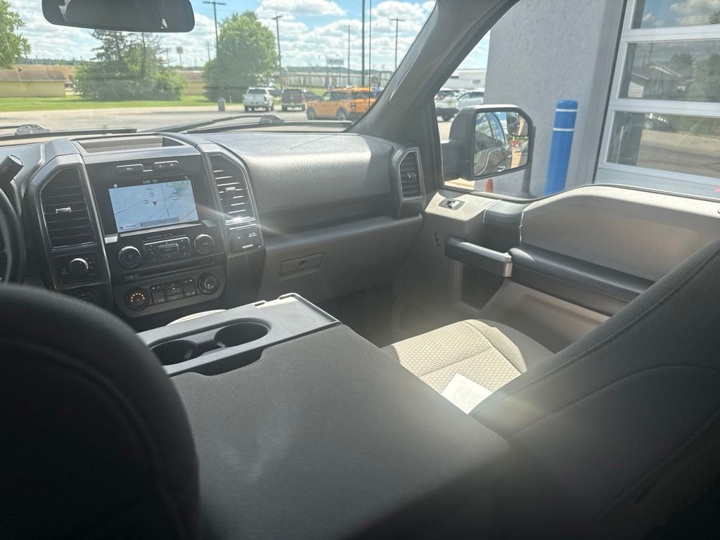 Used 2018  Ford XLT image 32