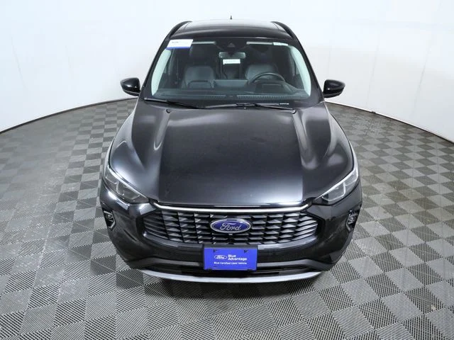 Used 2023 Black Ford Platinum image 3