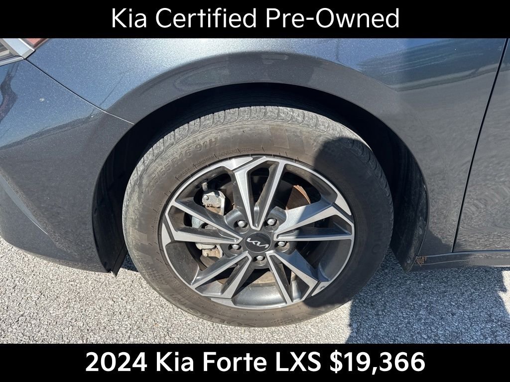 Certified Used 2024 Gray Kia LXS image 10
