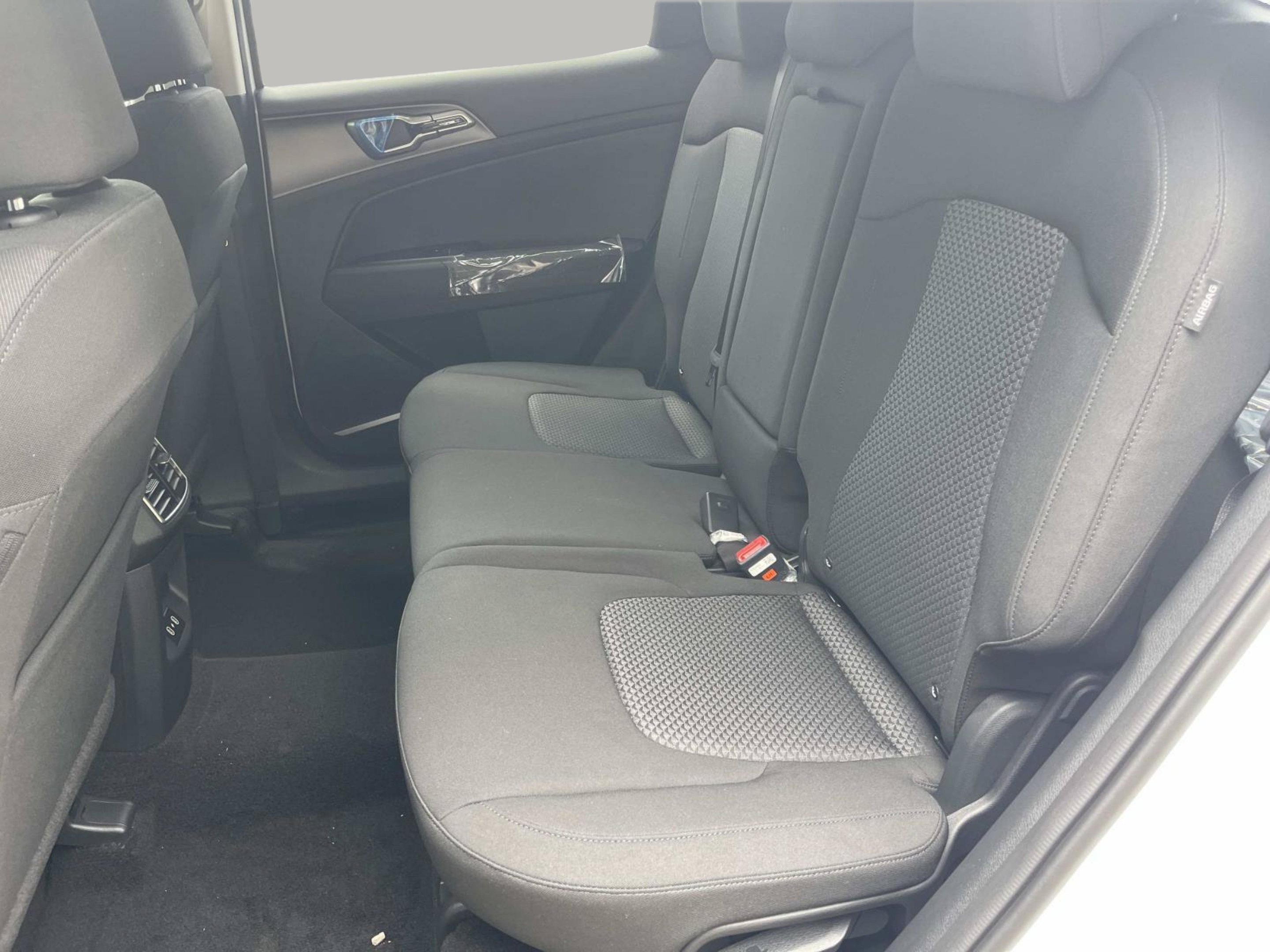 New 2026 Glacial White Pearl Kia LX image 17