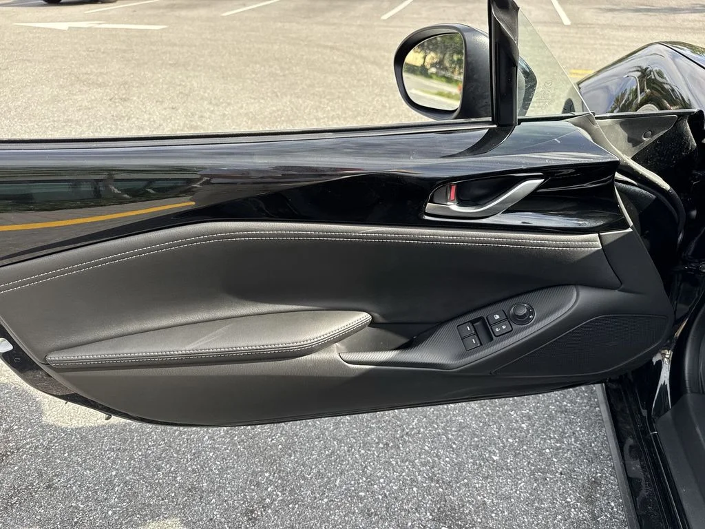 2026 Mazda MX-5 Miata Club - Photo 38