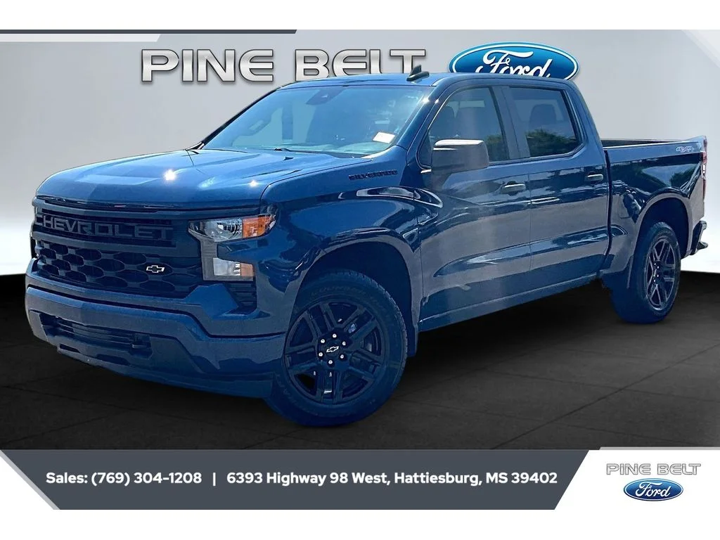 Used 2023 Northsky Blue Metallic Chevrolet Custom image 10