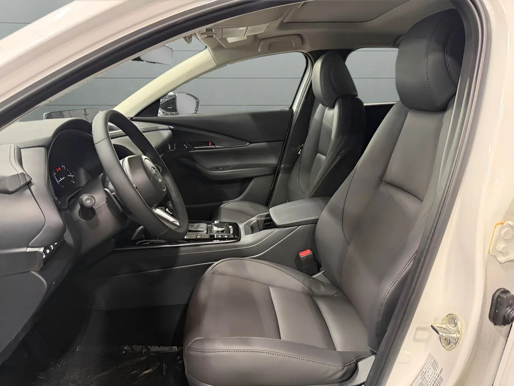 New 2026 White Mazda 2.5 Turbo Premium Plus image 21