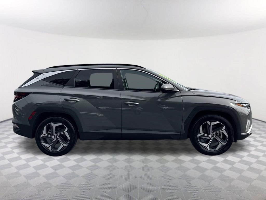 Used 2024 Gray Hyundai SEL image 4