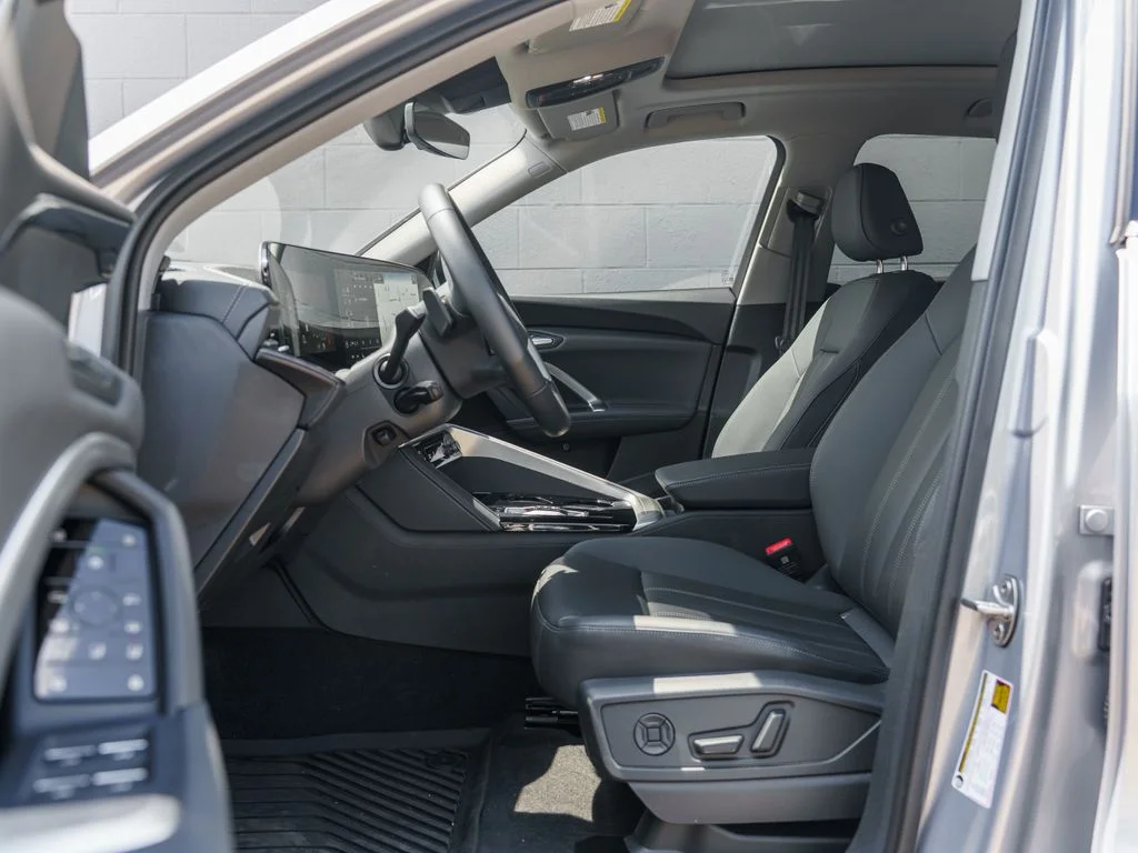 Used 2025 Silver Audi  image 17