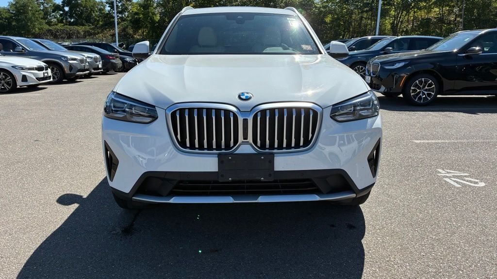 Certified Used 2023 Alpine White BMW xDrive30i image 2