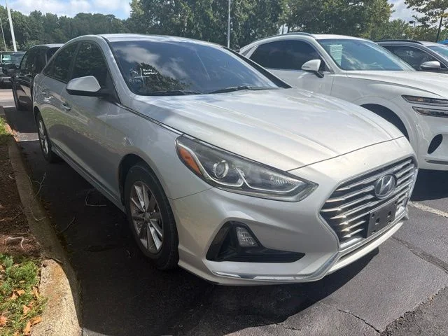 Used 2019 Symphony Silver Hyundai ECO image 1