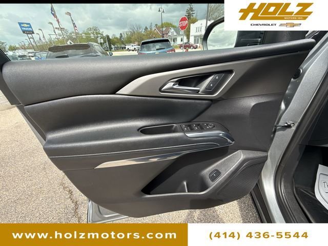 Certified Used 2025 Sterling Gray Metallic Chevrolet LT image 21