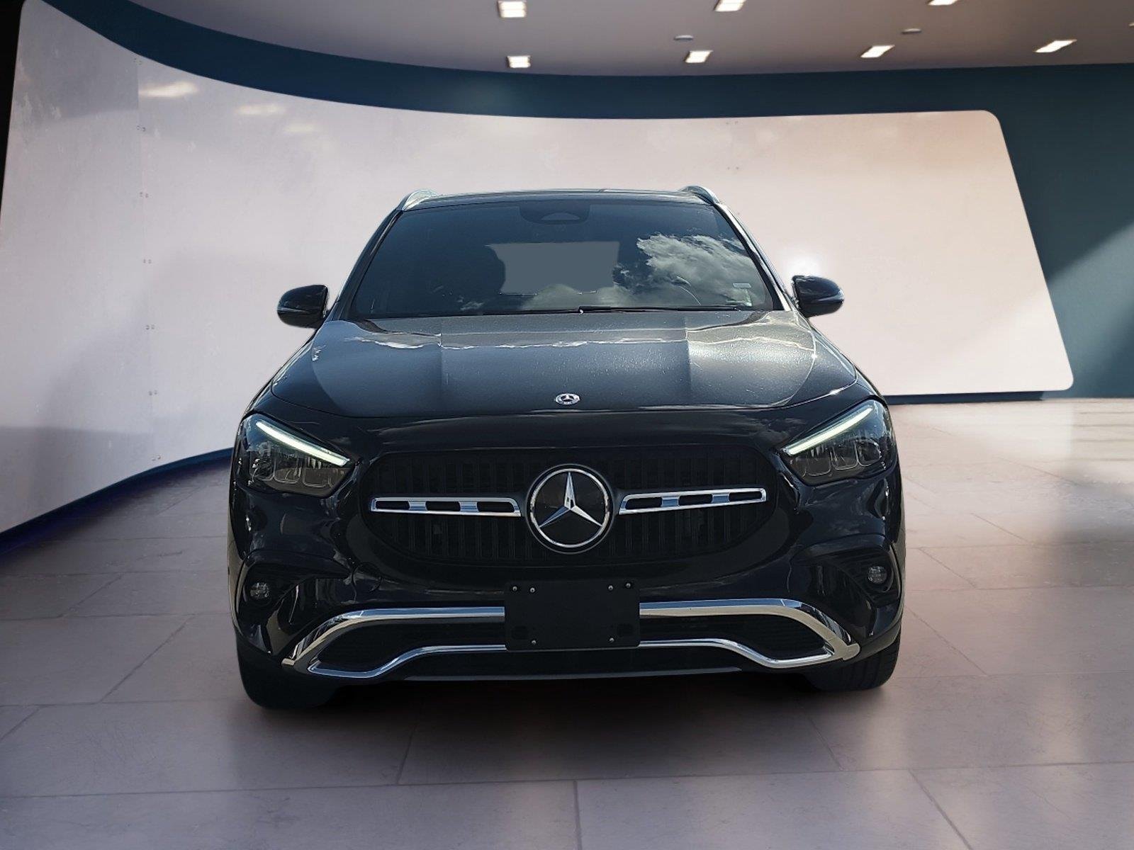 Used 2025 Night Black Mercedes-Benz GLA 250 image 8