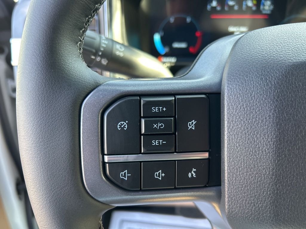 New 2026 Avalanche Ford Lariat image 17