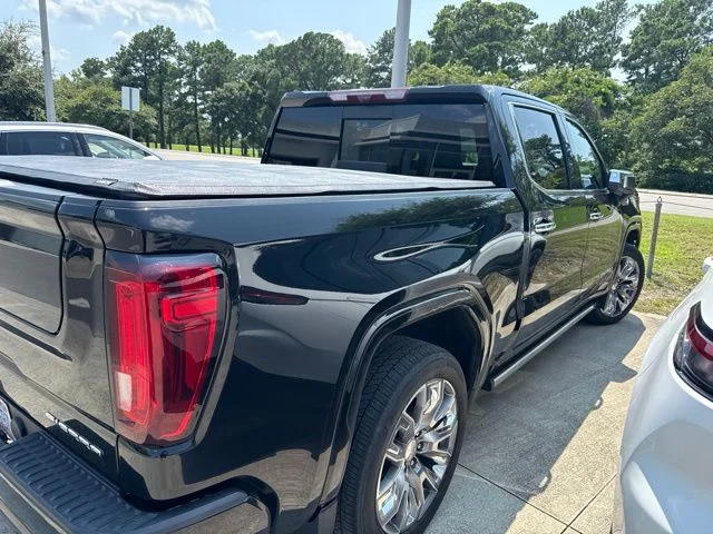 Used 2024 Black GMC Denali image 3