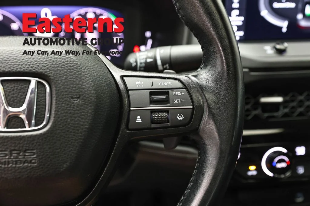 Used 2024 Black Honda EX-L image 16