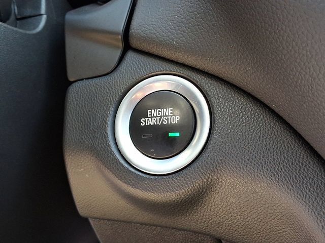 Used 2022 SILVER ICE METALLIC Chevrolet LT image 23