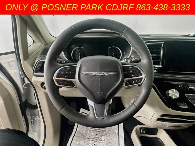 Used 2023 White Chrysler Touring L image 11