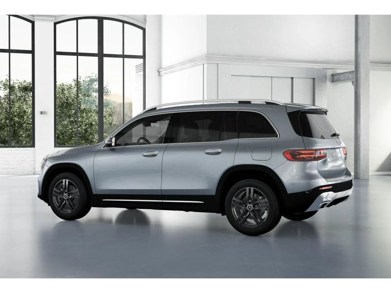 New 2026 Cirrus Silver Metallic Mercedes-Benz GLB 250 image 31