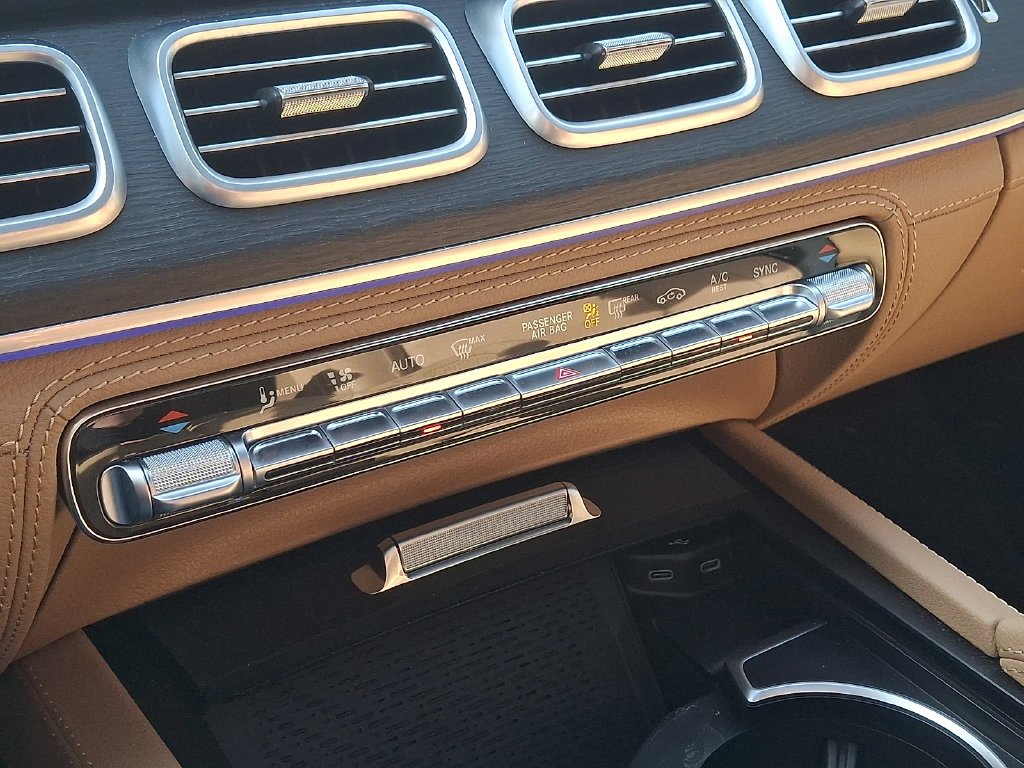 Certified Used 2024 Black Mercedes-Benz GLS 450 image 16