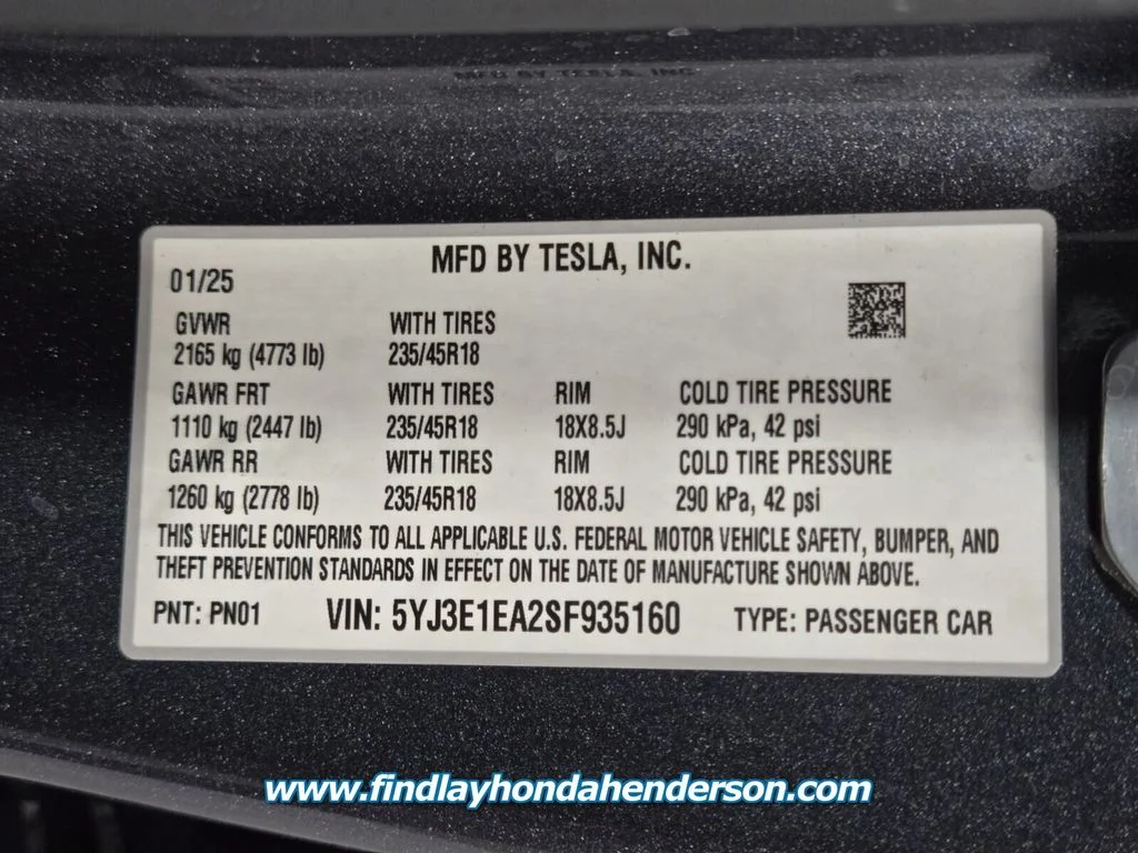 Used 2025 Stealth Grey Tesla Long Range image 13