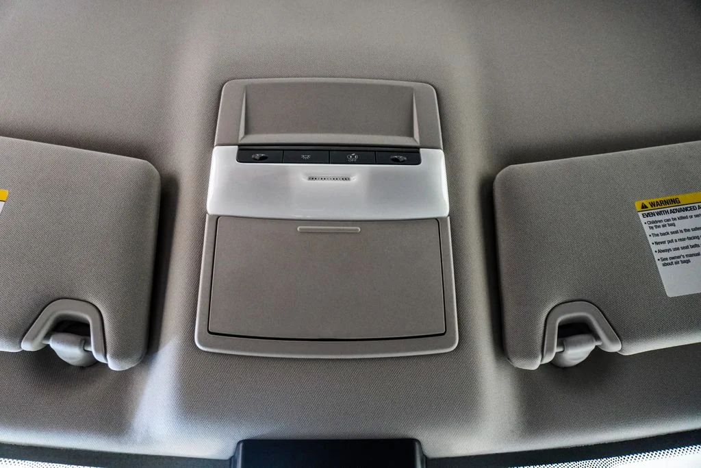 Used 2025 Gray Nissan 2.5 SR image 29