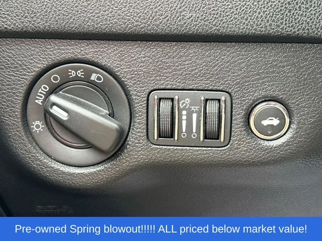 Used 2016 Silver Dodge Police image 30