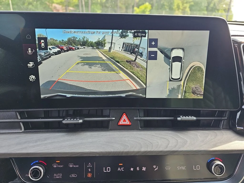 Used 2023 Green Kia X-Pro Prestige image 23