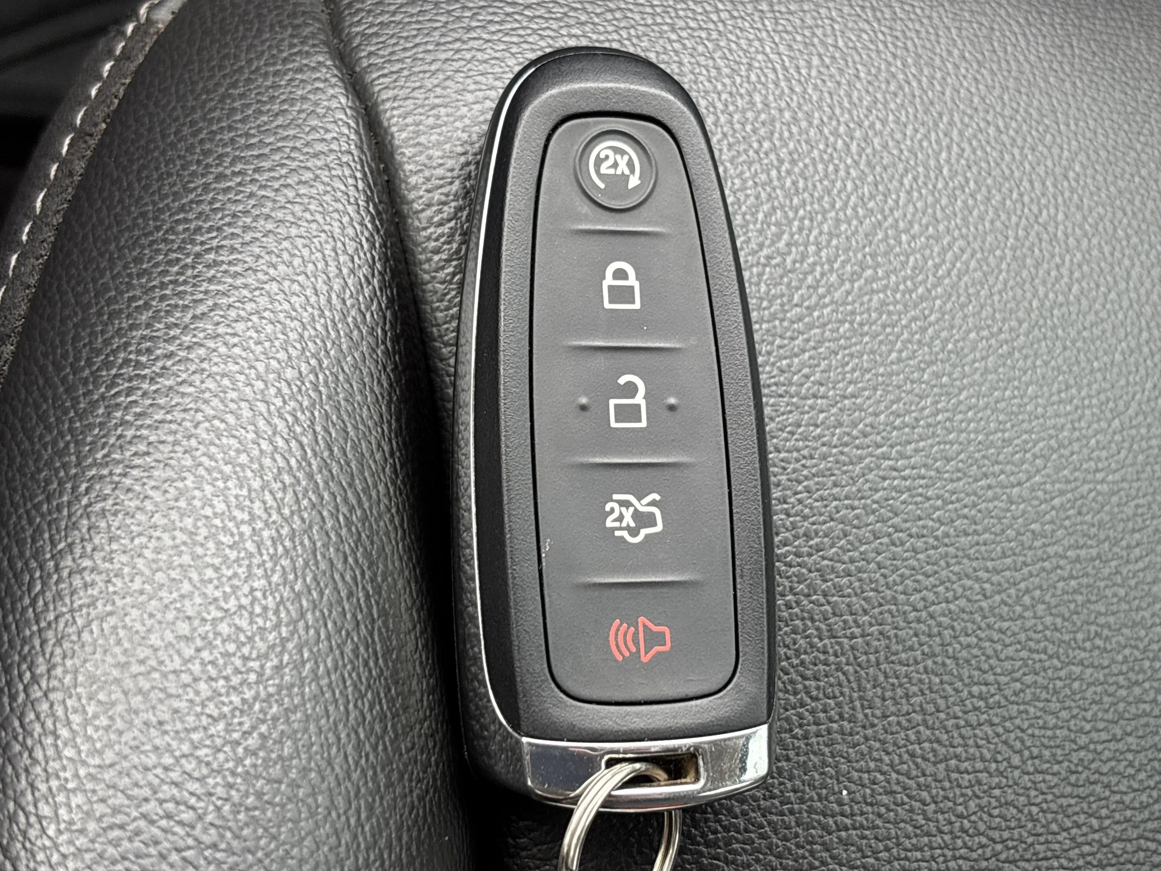 Used 2019 Ingot Silver Metallic Ford SEL image 41