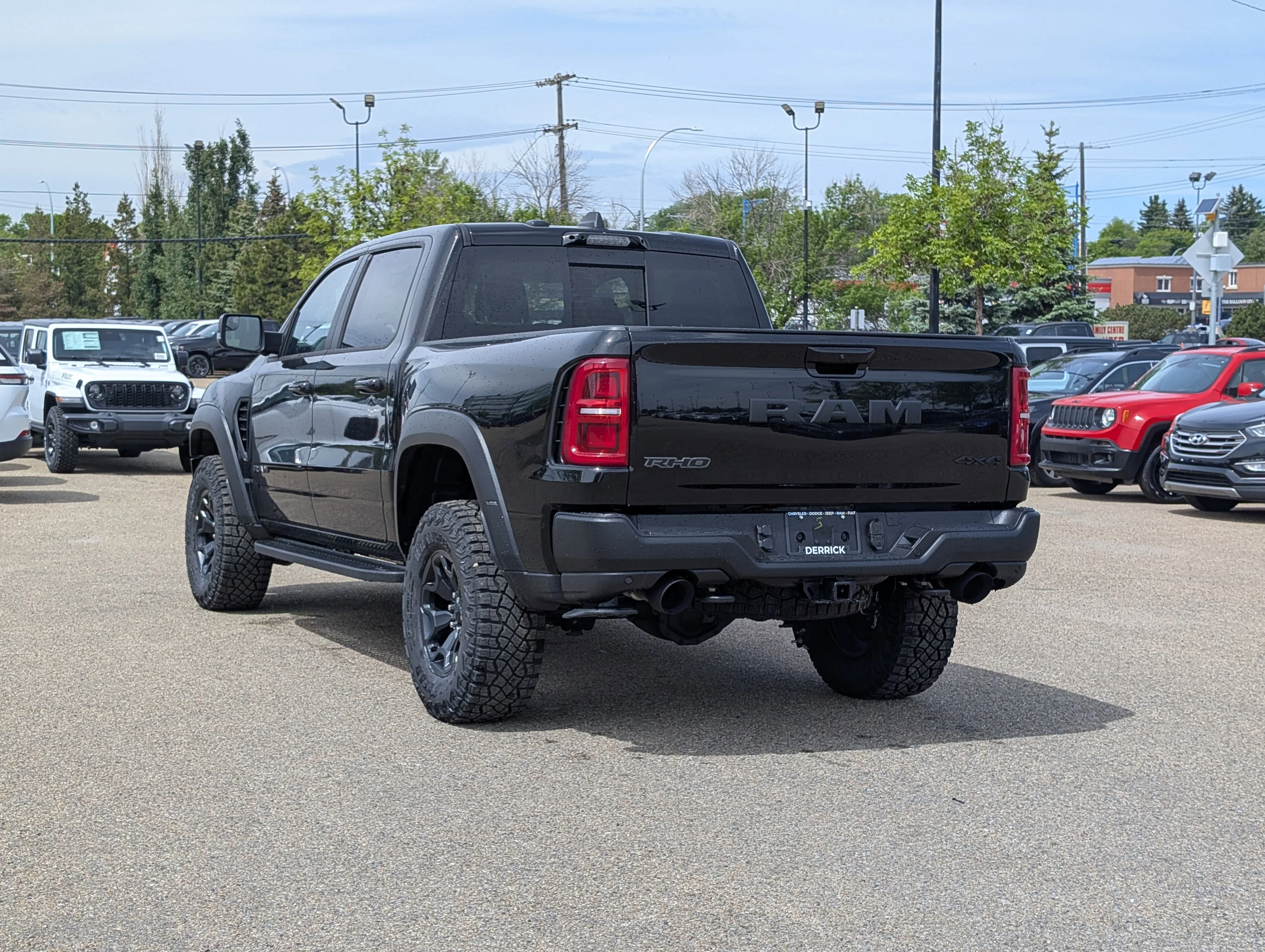 New 2026 Diamond Black Crystal Pearl Ram RHO image 4