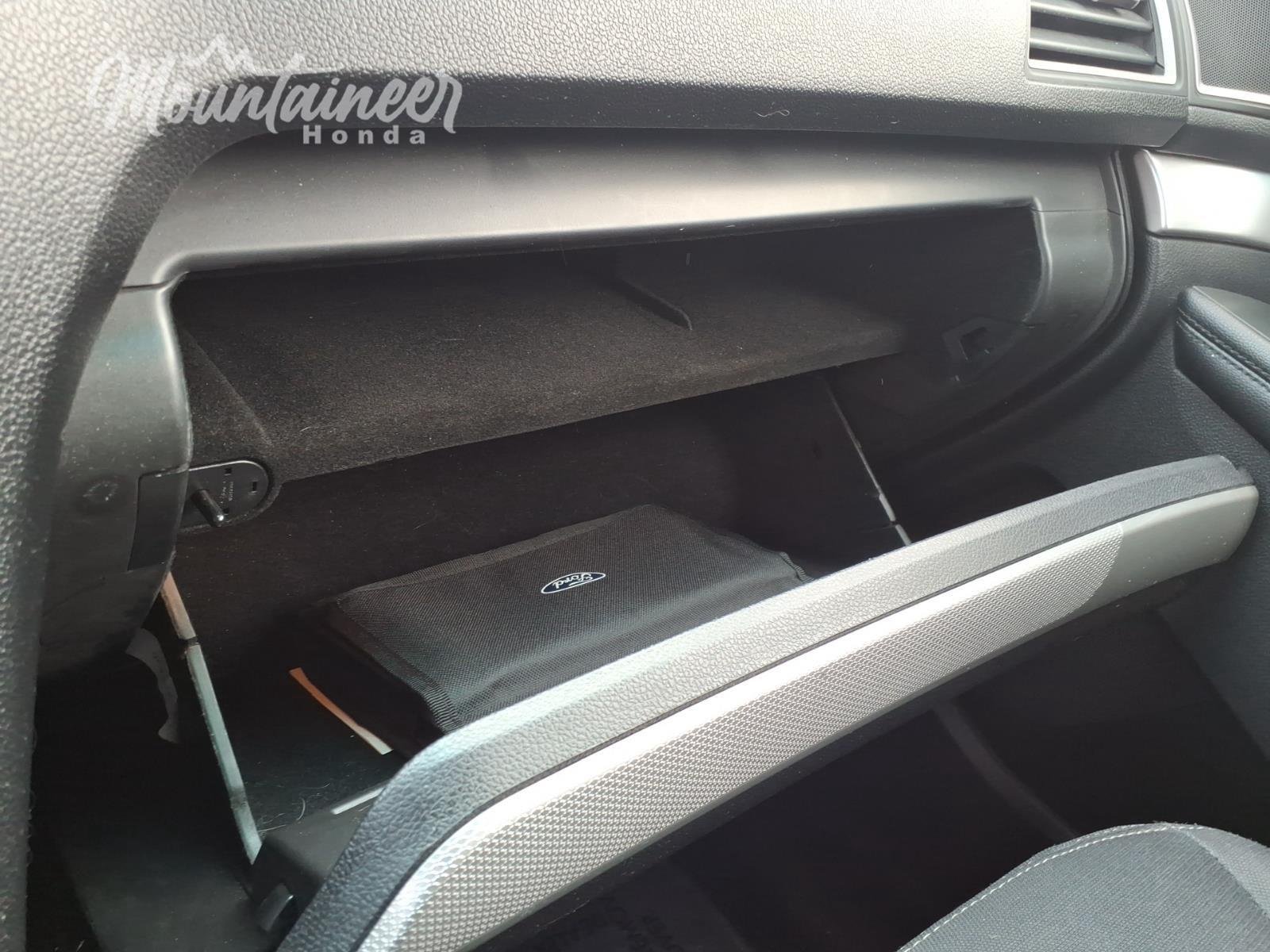 Used 2017 White Gold Ford XLT image 34