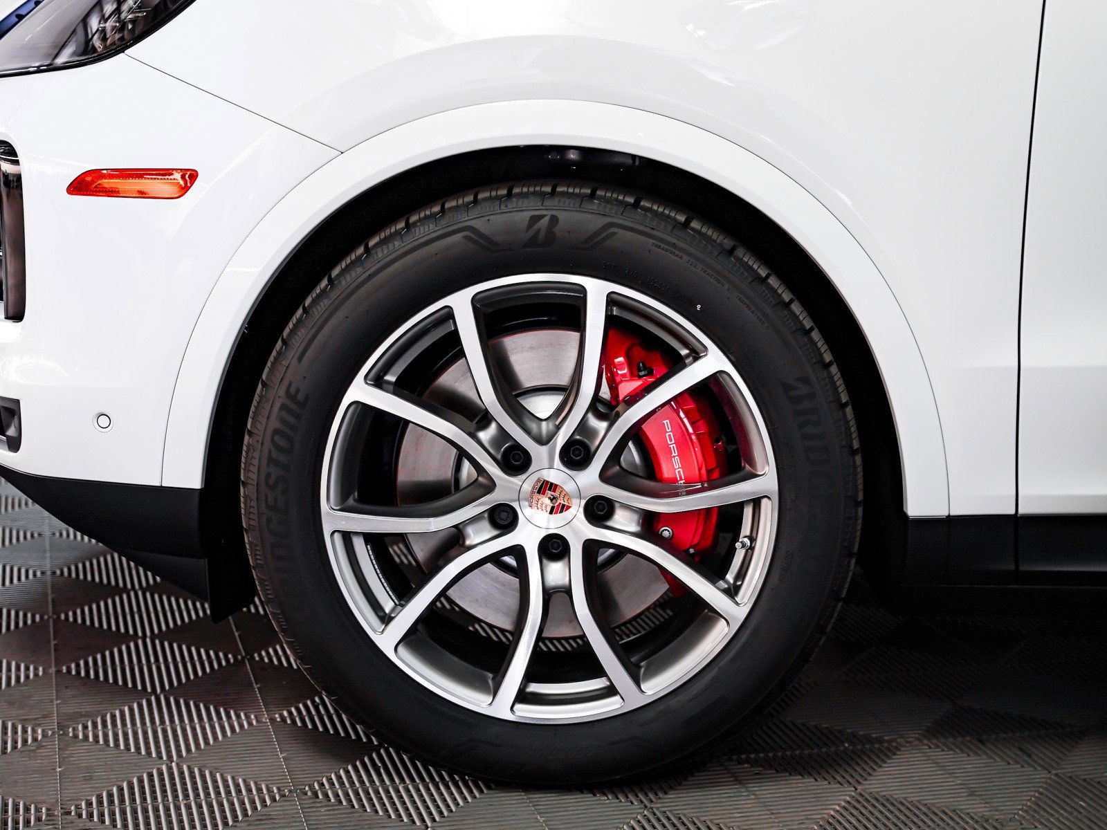 2026 Porsche Cayenne Coup S - Photo 14