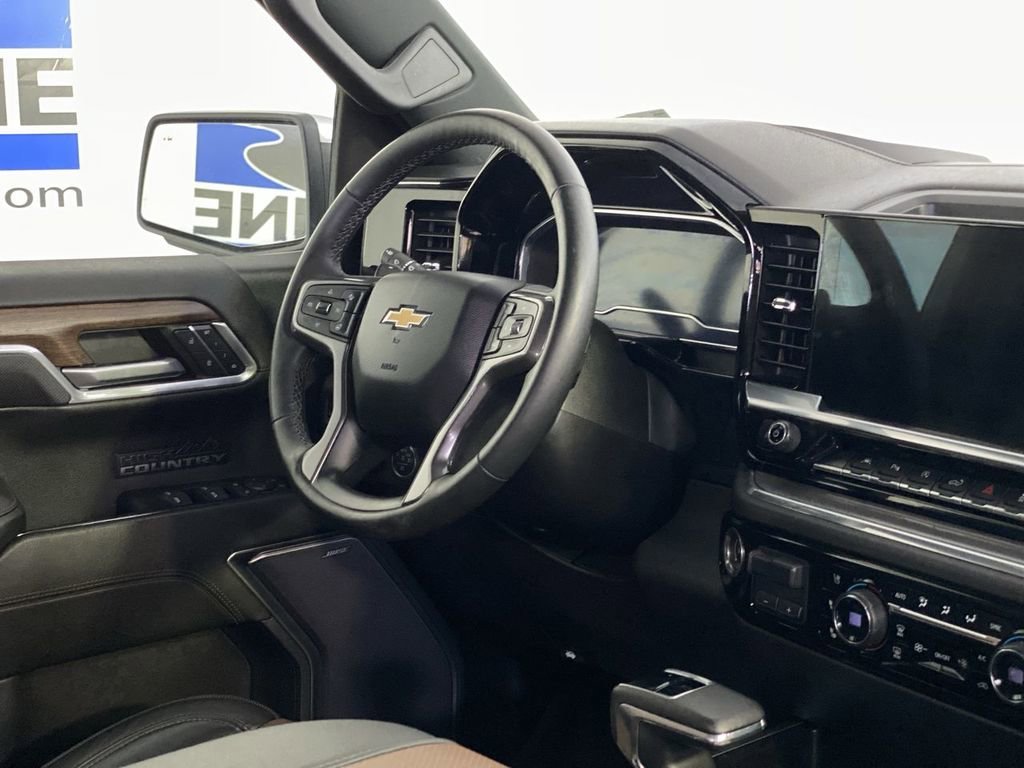 2023 Chevrolet Silverado 1500 High Country - Photo 14
