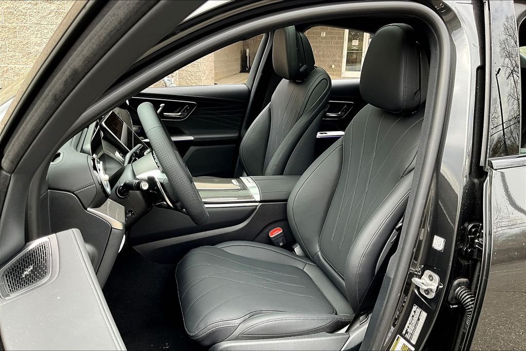 2025 Mercedes-Benz GLC AMG GLC63 S - Photo 9