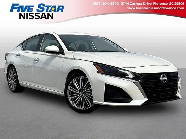 Used 2025 White Nissan 2.5 SL image 1