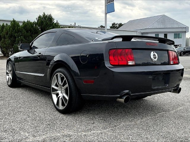Used 2007 Black Ford  image 6