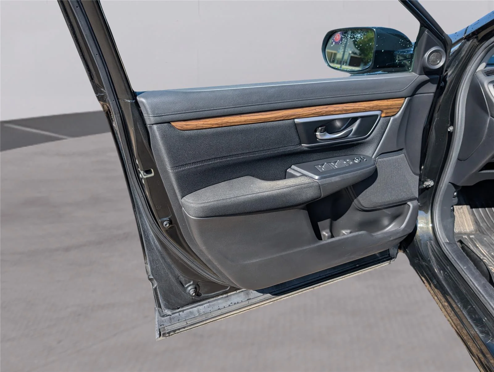 Used 2018 Dark Olive Metallic Honda EX image 14