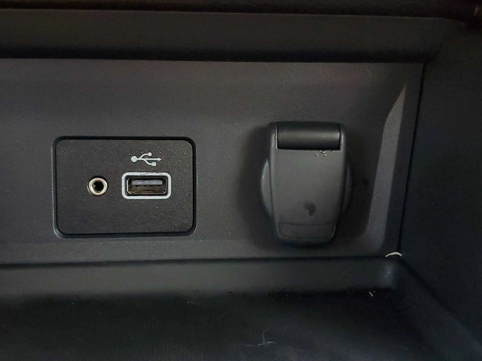 Used 2024 Gun Metallic Nissan S image 25