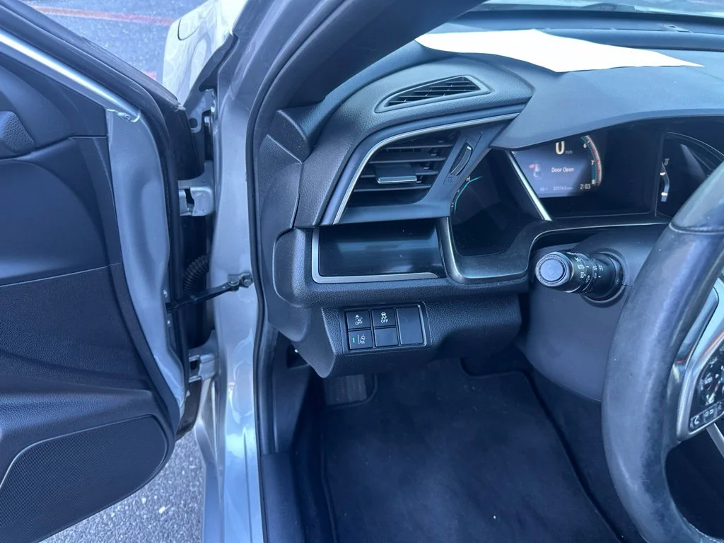 Certified Used 2020 Lunar Silver Metallic Honda EX image 17