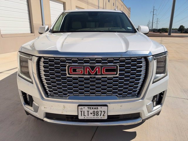 Used 2023 White GMC Denali image 2
