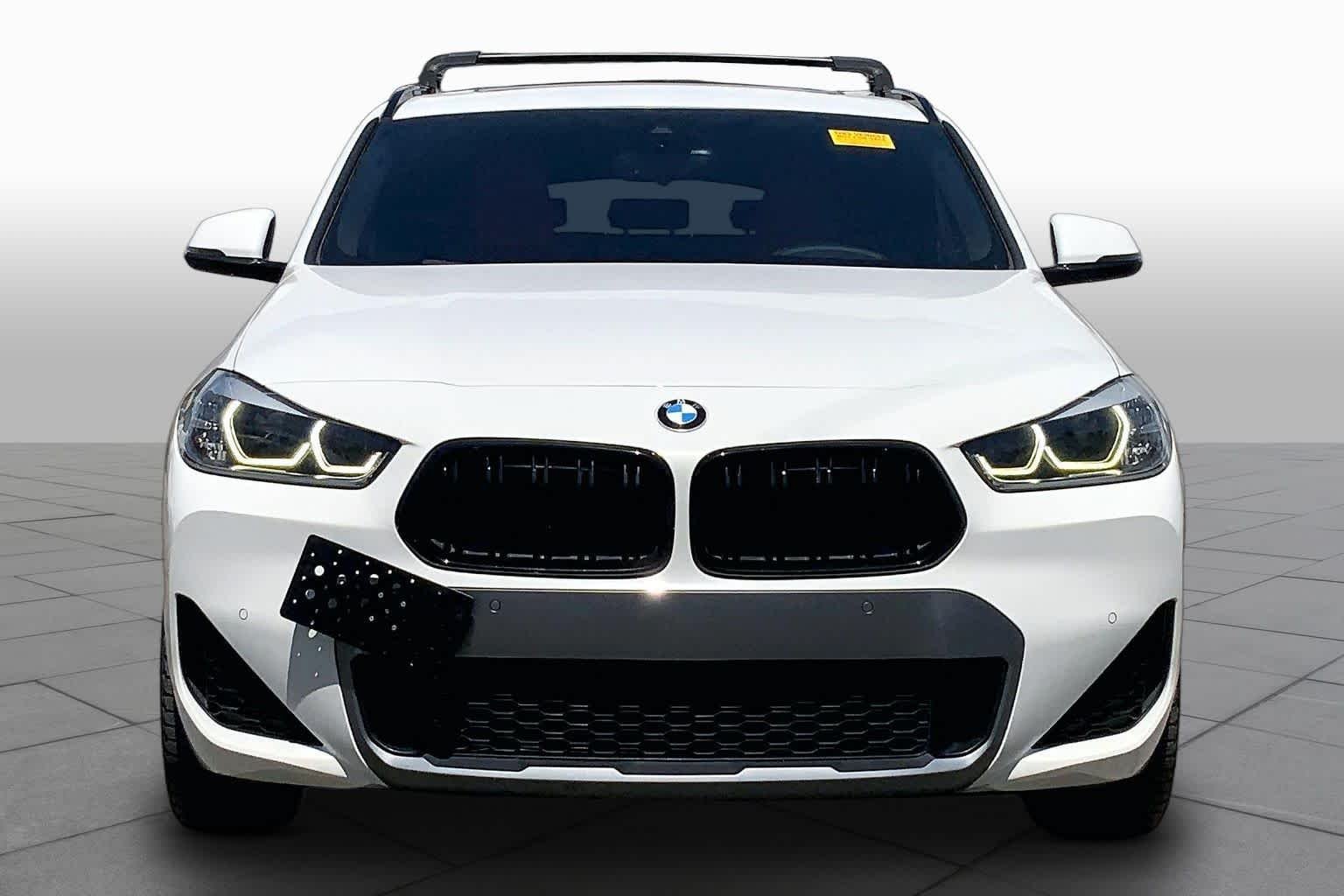 Used 2022 Alpine White BMW xDrive28i image 4