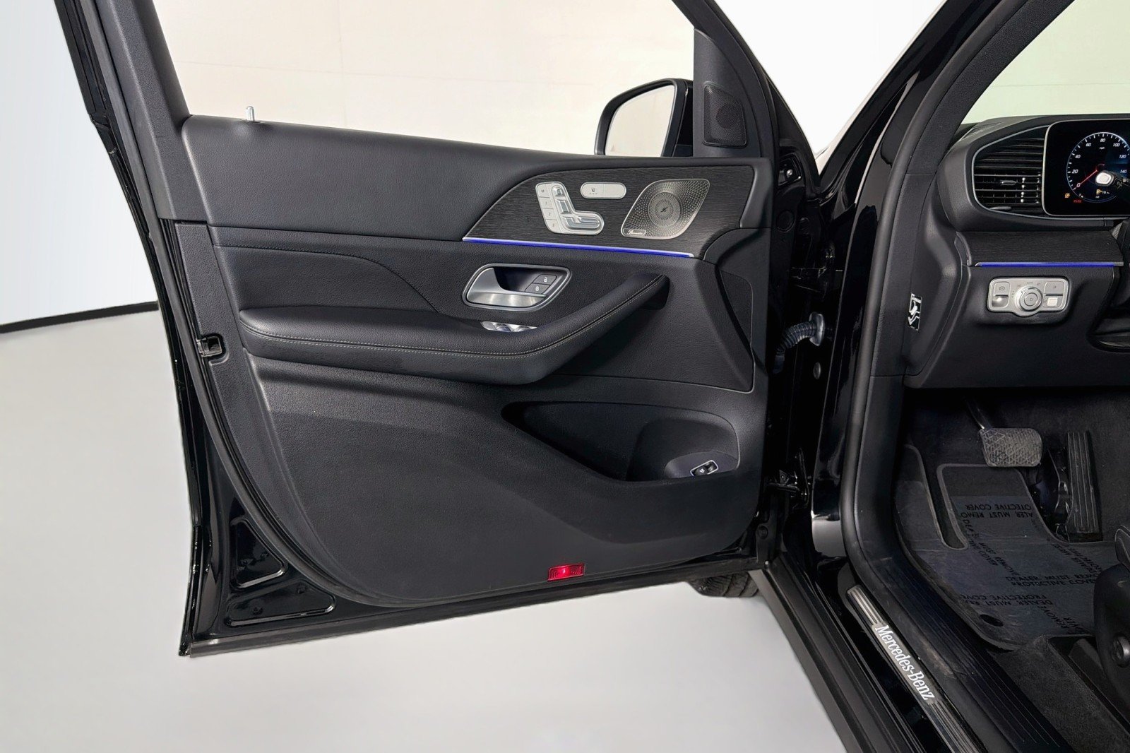 Used 2022 Black Mercedes-Benz 350 image 21