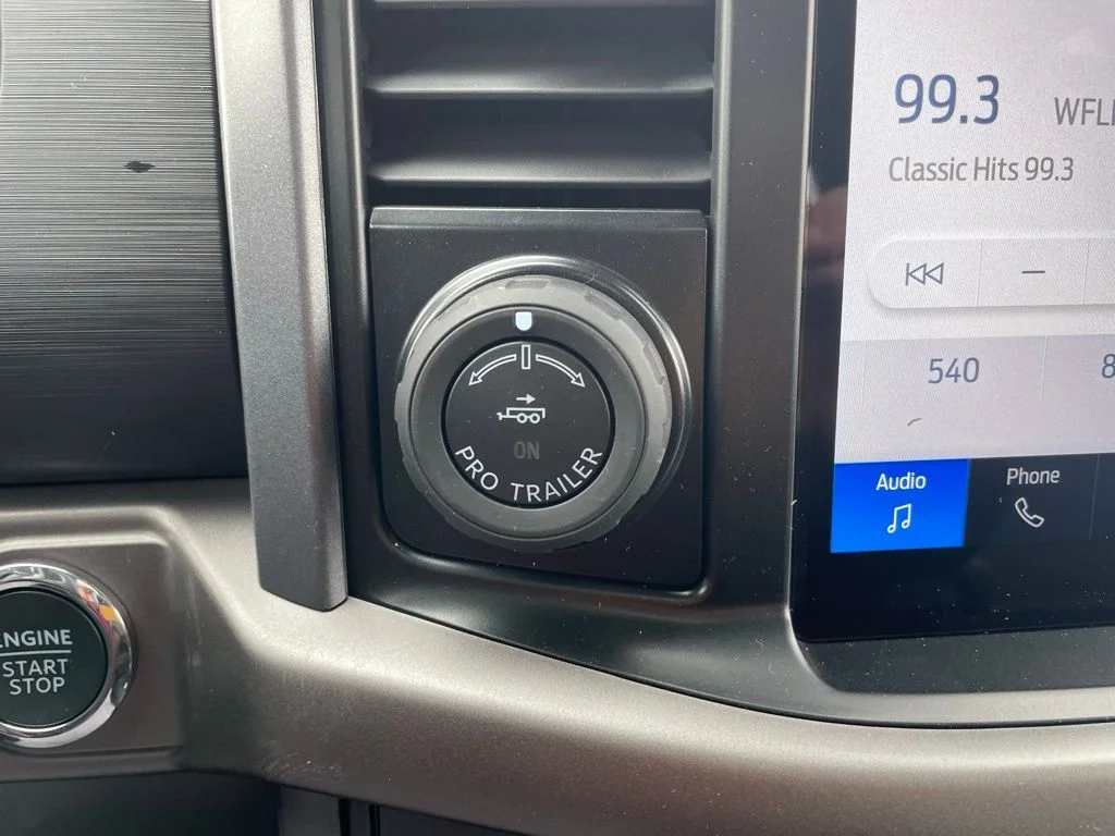 2025 Ford F-150 XLT - Photo 32