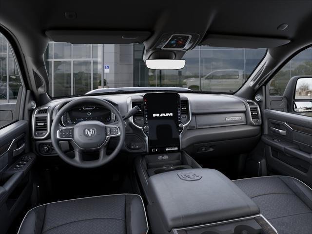 New 2026 Diamond Black Crystal Pearl-Coat Exterior Paint RAM Laramie image 118