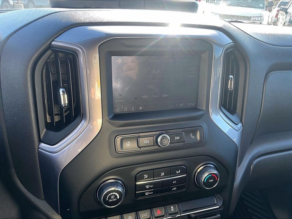 Used 2023 White Chevrolet Custom image 26