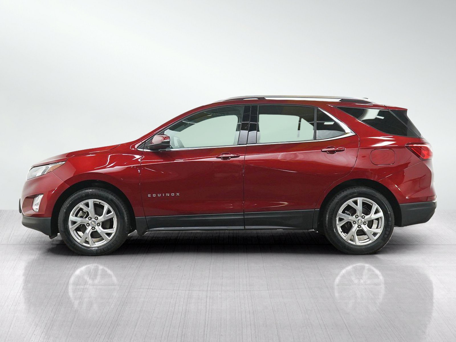 Used 2018 Chevrolet Equinox LT with VIN 3GNAXTEX0JS507327 for sale in Minneapolis, Minnesota