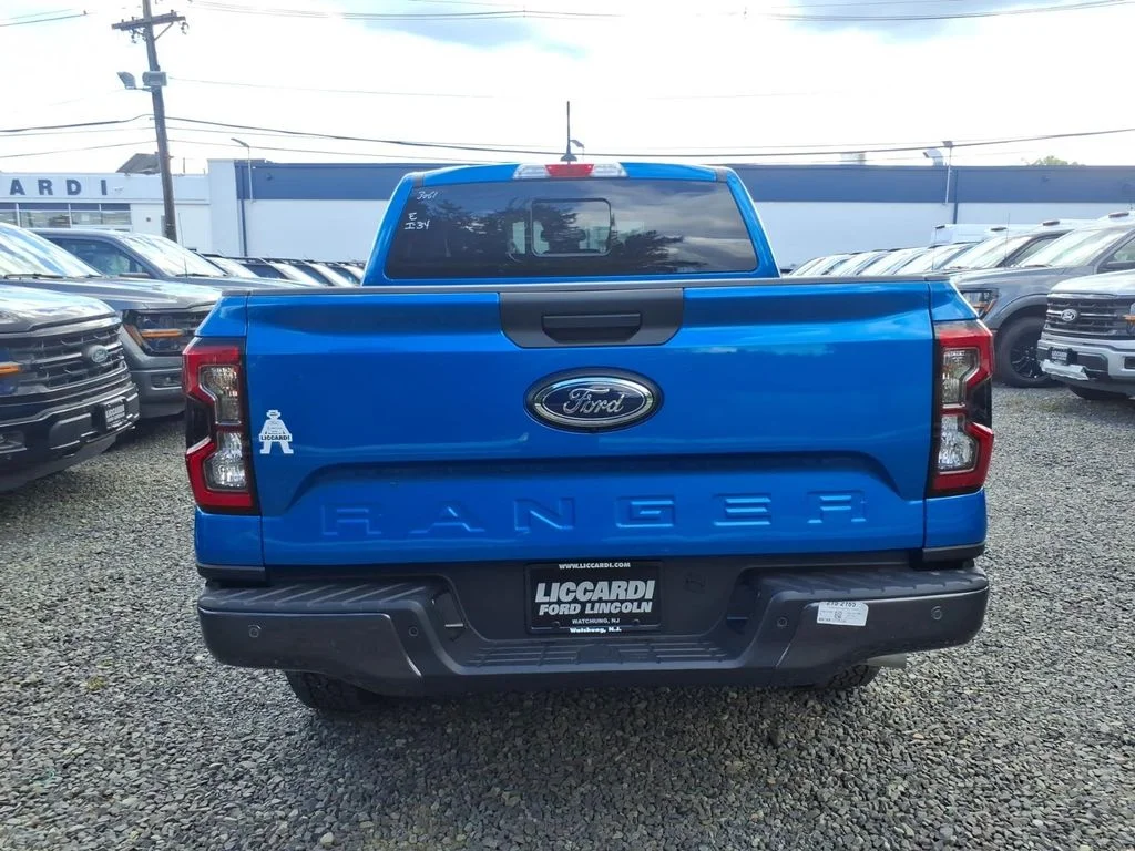 New 2026 Velocity Blue Metallic Ford XLT image 5