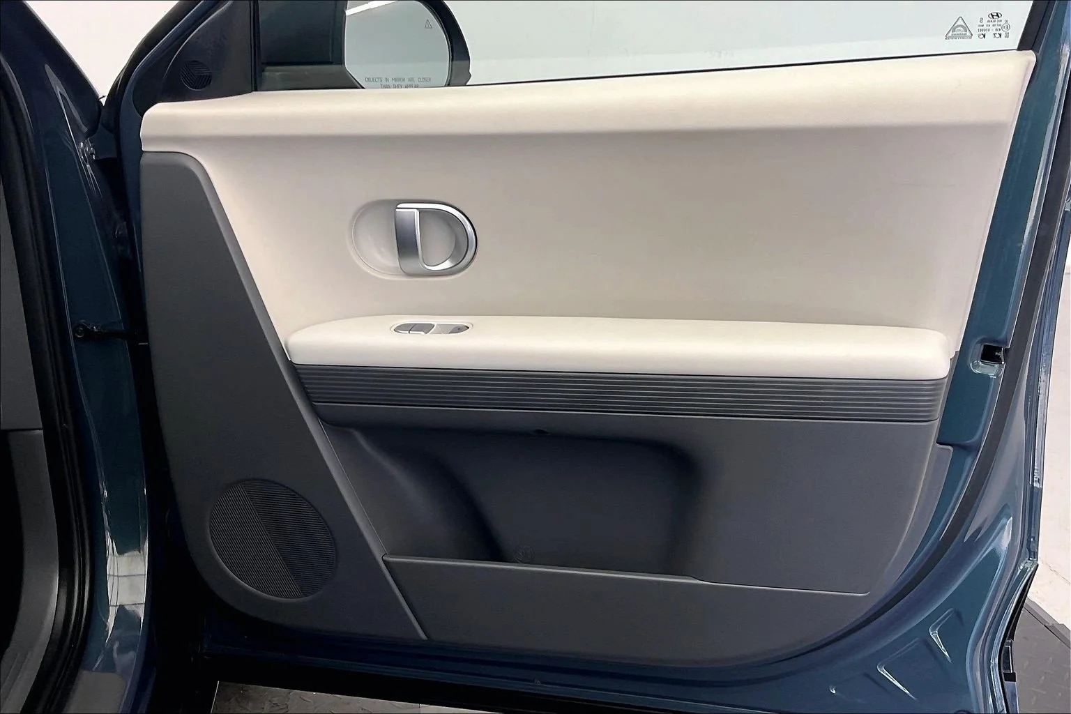 Used 2023 Digital Teal Hyundai SE image 27