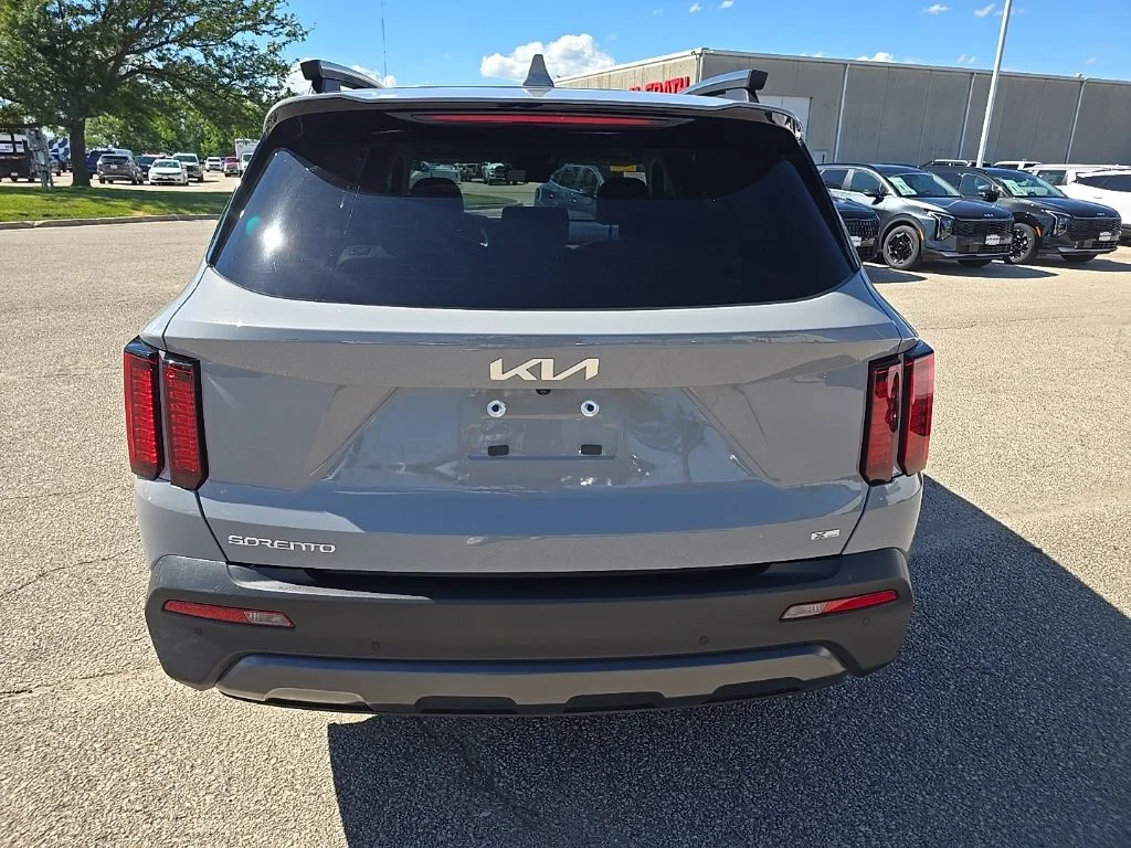 Used 2023 Gray Kia X-Line S image 6