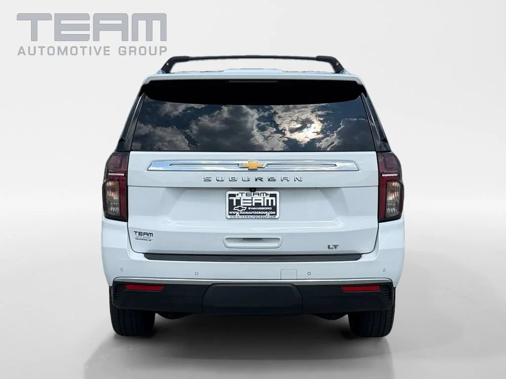Used 2022 Summit White Chevrolet LT image 6