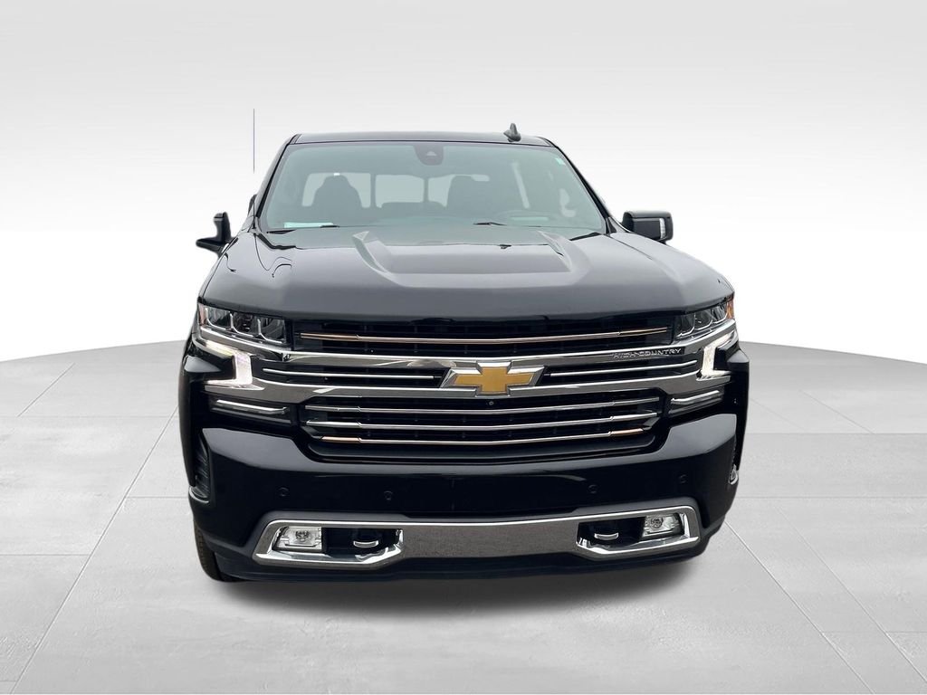 Used 2022 Black Chevrolet High Country image 8